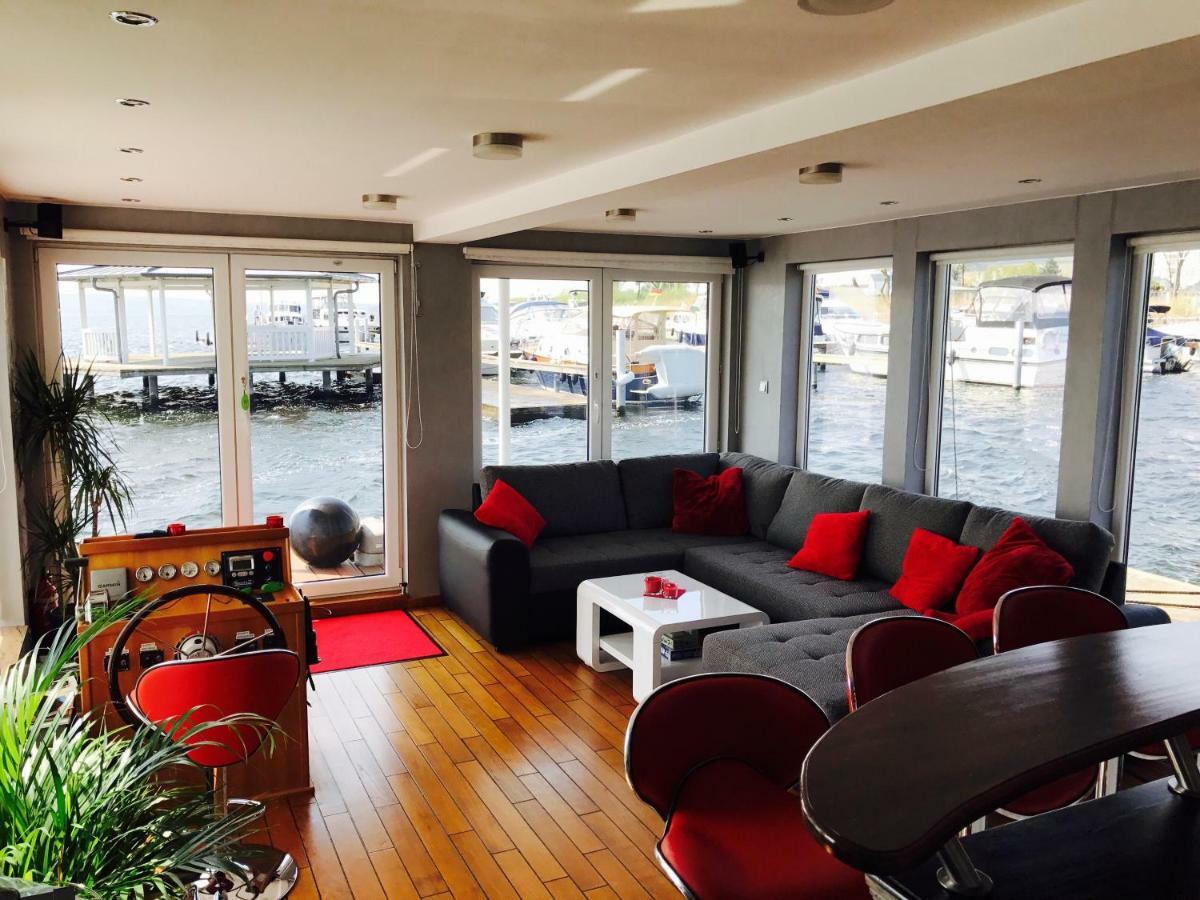 Hotel Hausboot Deluxe Berlino Esterno foto